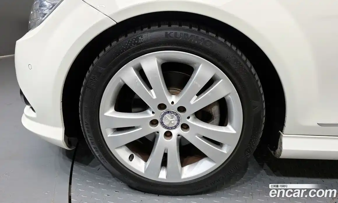 Mercedes-Benz C-Class 2009 1.8 Автомат в Москве № 137061, фото 5