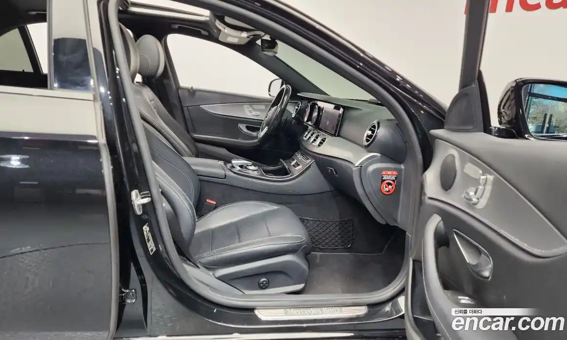 Mercedes-Benz E-Class 2020 2.0 Автомат в Москве № 137212, фото 11