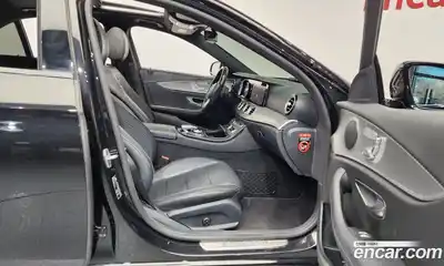 Mercedes-Benz E-Class 2020 2.0 Автомат в Москве № 137212, миниатюра 11