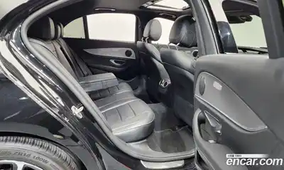 Mercedes-Benz E-Class 2020 2.0 Автомат в Москве № 137212, миниатюра 12