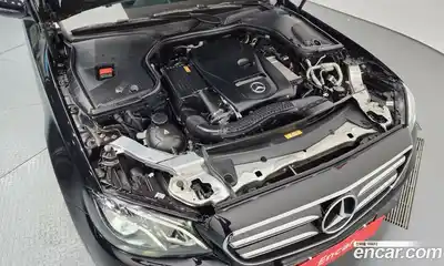 Mercedes-Benz E-Class 2020 2.0 Автомат в Москве № 137212, миниатюра 6