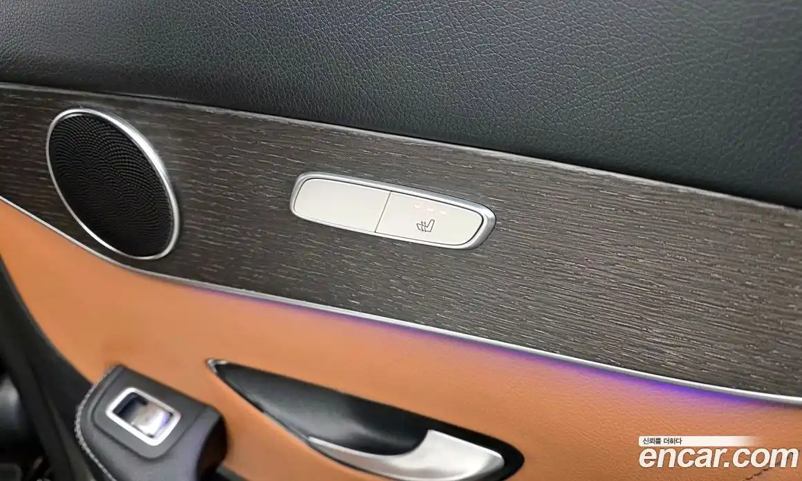 Mercedes-Benz GLC-Class 2020 2.0 Автомат в Москве № 137806, фото 18