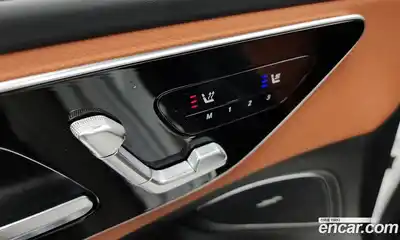 Mercedes-Benz C-Class 2022 2.0 Автомат в Москве № 141686, миниатюра 9