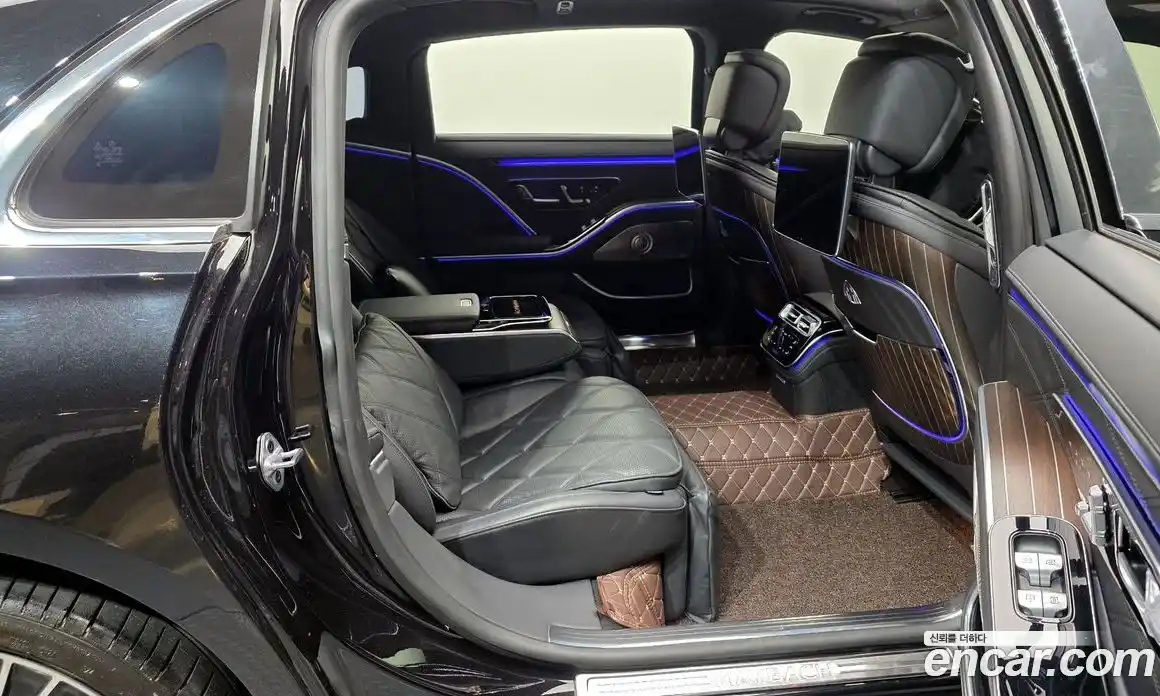 Mercedes-Benz S-Class 2023 6.0 Автомат в Москве № 142106, фото 12