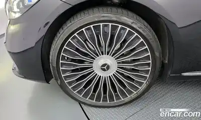 Mercedes-Benz S-Class 2023 6.0 Автомат в Москве № 142106, миниатюра 5