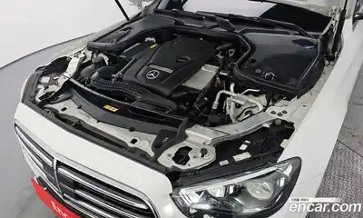 Mercedes-Benz E-Class 2021 2.0 Автомат в Москве № 142665, миниатюра 6