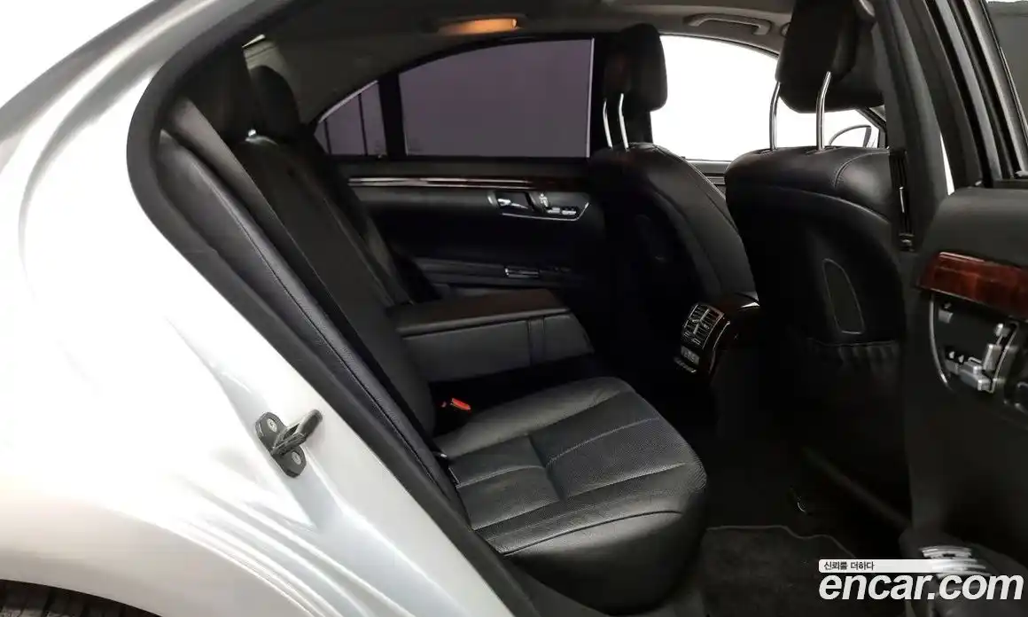 Mercedes-Benz S-Class 2008 3.0 Автомат в Москве № 142695, фото 12