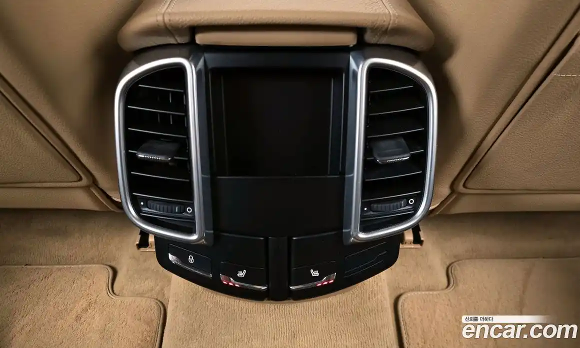 Porsche Cayenne 2015 3.6 Автомат в Москве № 146607, фото 18