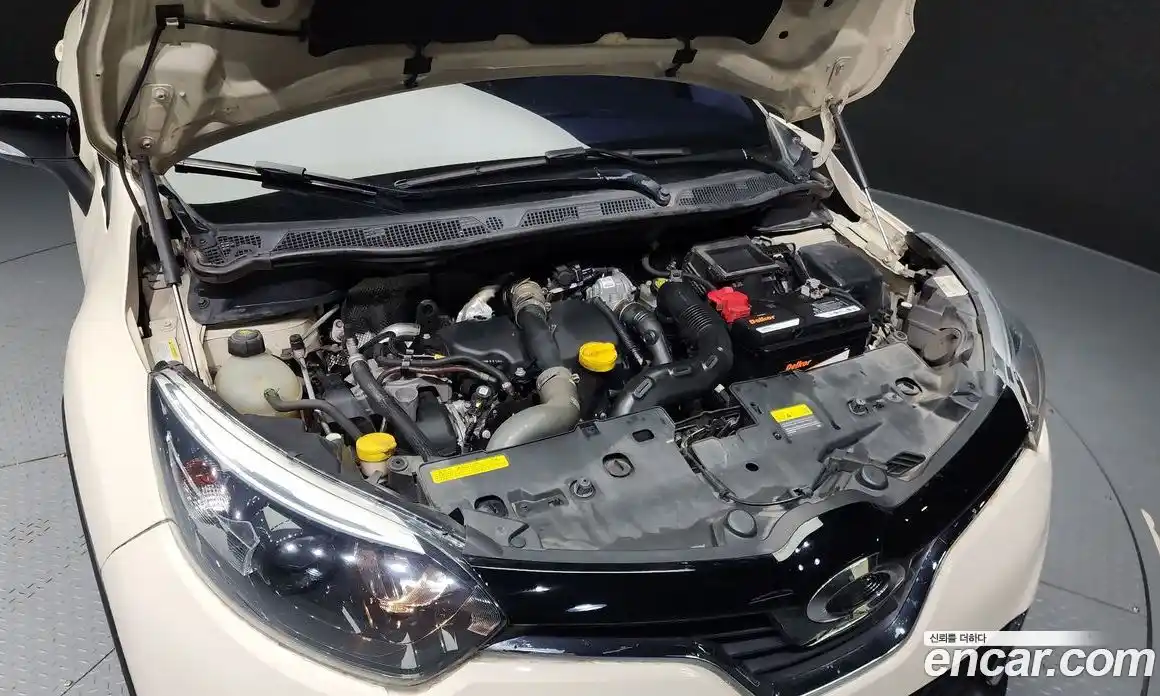 Renault QM3 2015 1.5 Автомат в Москве № 147751, фото 6