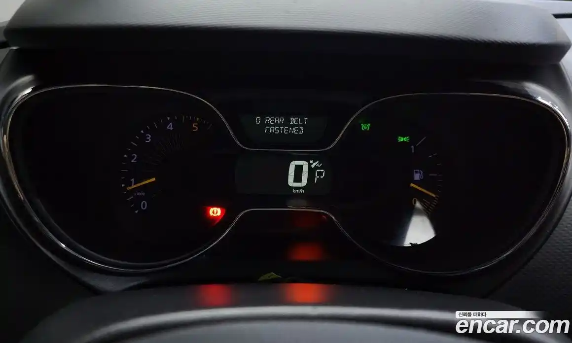 Renault QM3 2015 1.5 Автомат в Москве № 147751, фото 8