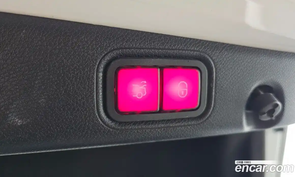 Mercedes-Benz E-Class 2021 2.0 Автомат в Москве № 150036, фото 20