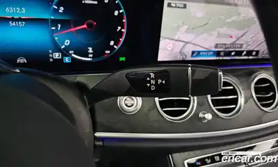 Mercedes-Benz E-Class 2021 2.0 Автомат в Москве № 150036, миниатюра 9