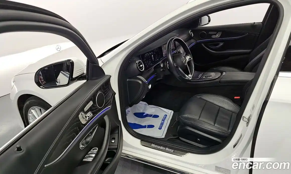 Mercedes-Benz E-Class 2021 2.0 Автомат в Москве № 150036, фото 10