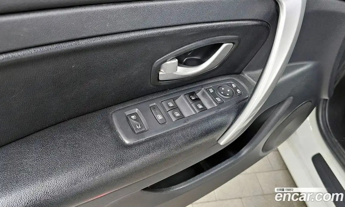 Renault SM5 2013 2.0 Автомат в Москве № 150222, фото 14