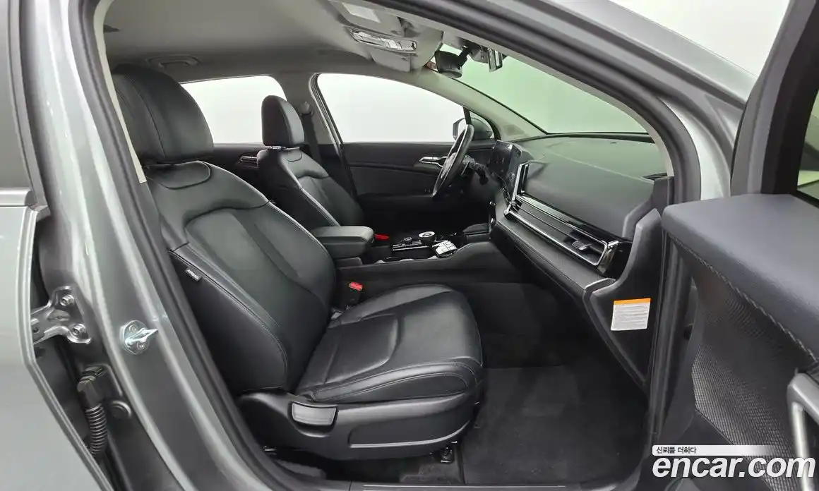 Kia Sportage 2023 1.6 Автомат в Москве № 15800, фото 11