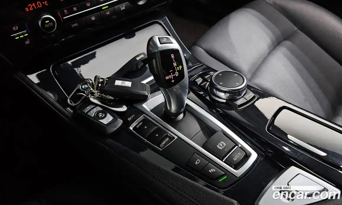 BMW 5-Series 2016 2.0 Автомат в Москве № 159657, фото 9