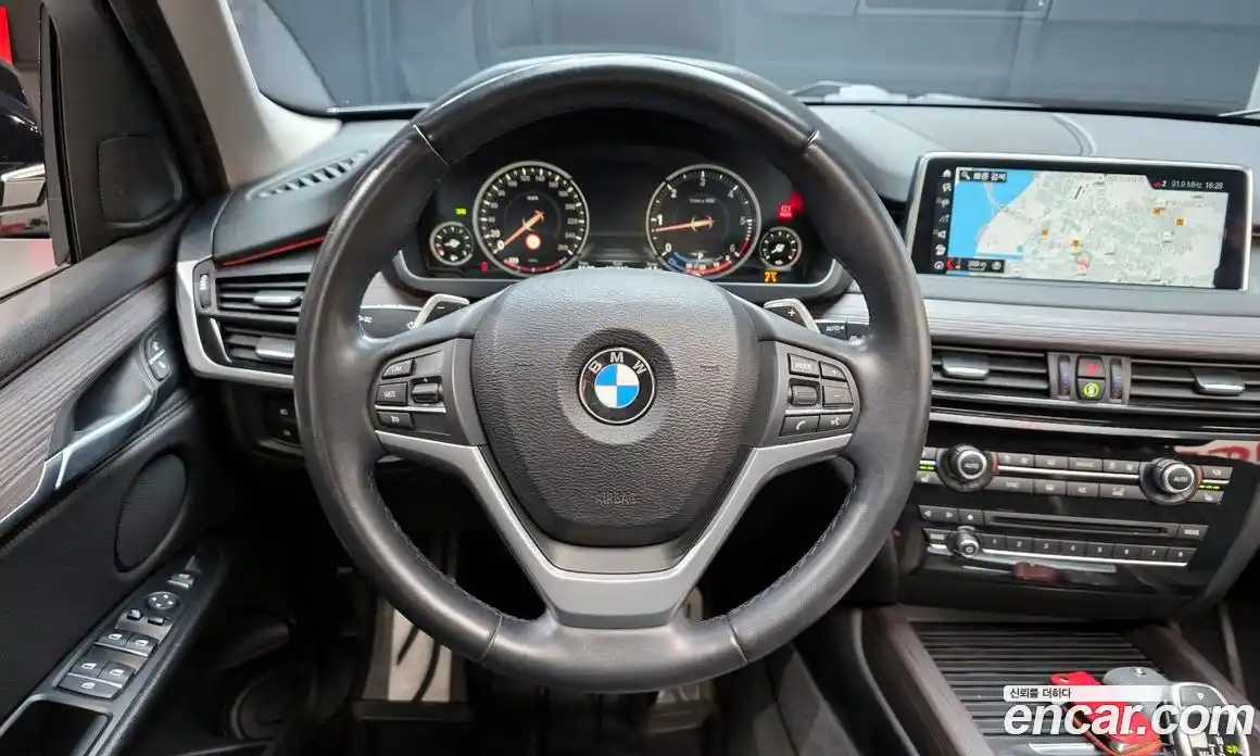 BMW X5 2017 3.0 Автомат в Москве № 159677, фото 13