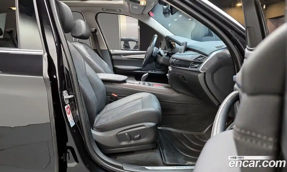 BMW X5 2017 3.0 Автомат в Москве № 159677, фото 10