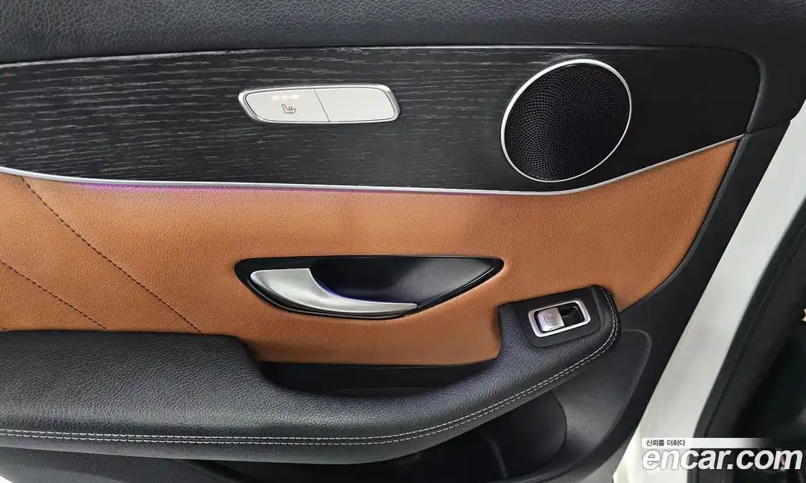 Mercedes-Benz GLC-Class 2021 2.0 Автомат в Москве № 161389, фото 18