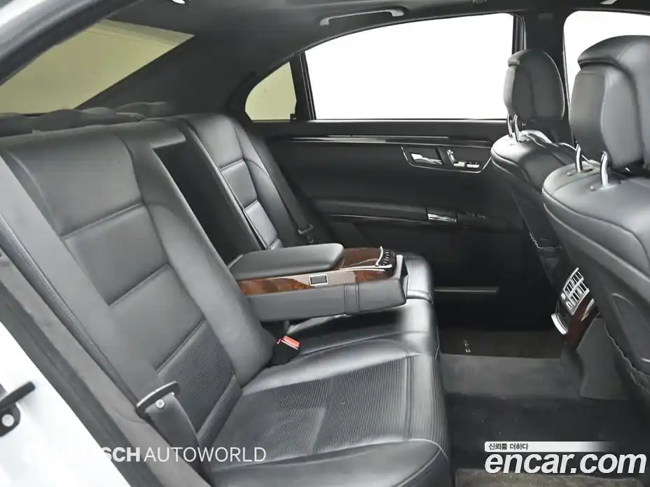 Mercedes-Benz S-Class 2007 6.0 Автомат в Москве № 161626, фото 12