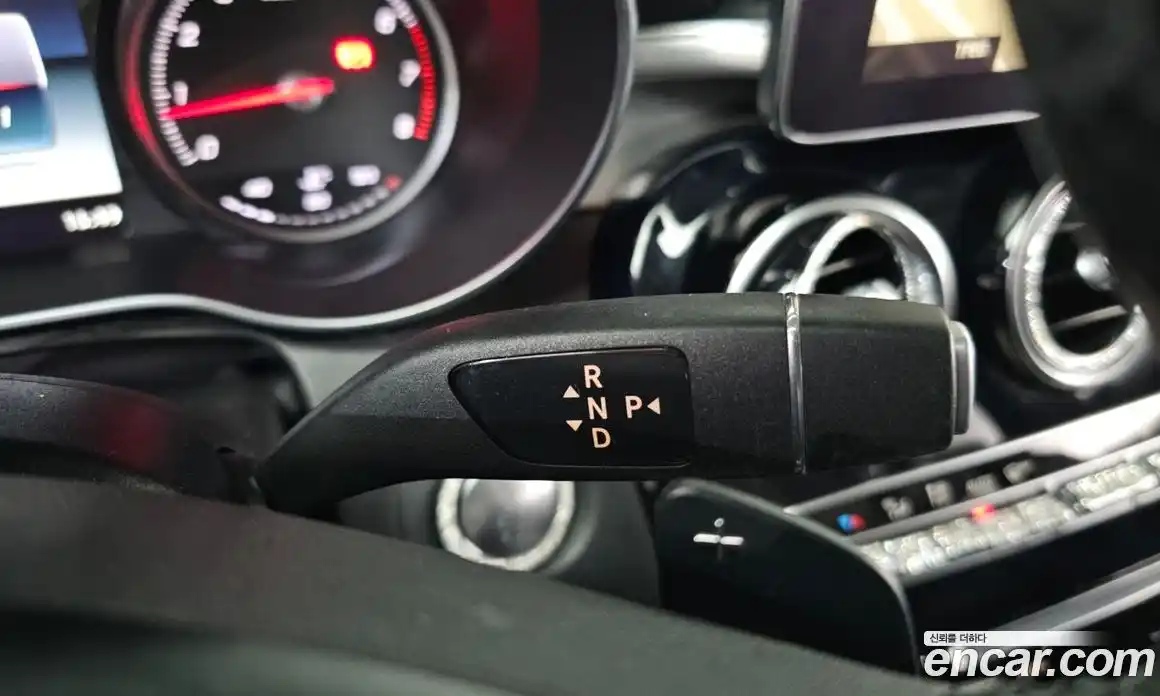 Mercedes-Benz C-Class 2016 2.0 Автомат в Москве № 161956, фото 9