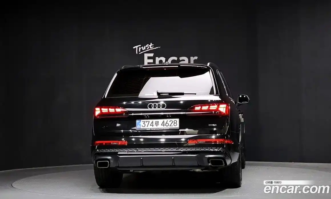 Audi Q7 2025 3.0 Автомат в Москве № 162270, фото 4