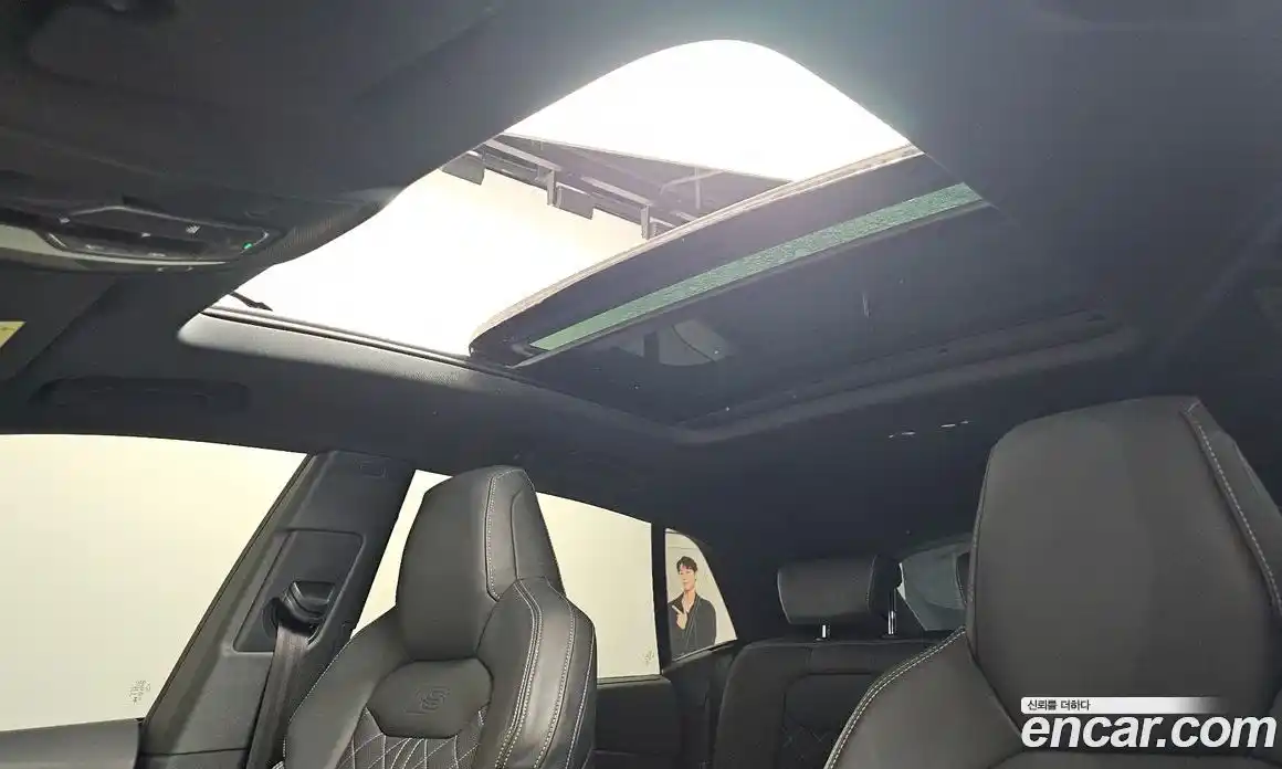 Audi Q8 2023 3.0 Автомат в Москве № 162448, фото 18