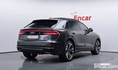 Audi Q8 2023 3.0 Автомат в Москве № 162448, миниатюра 2