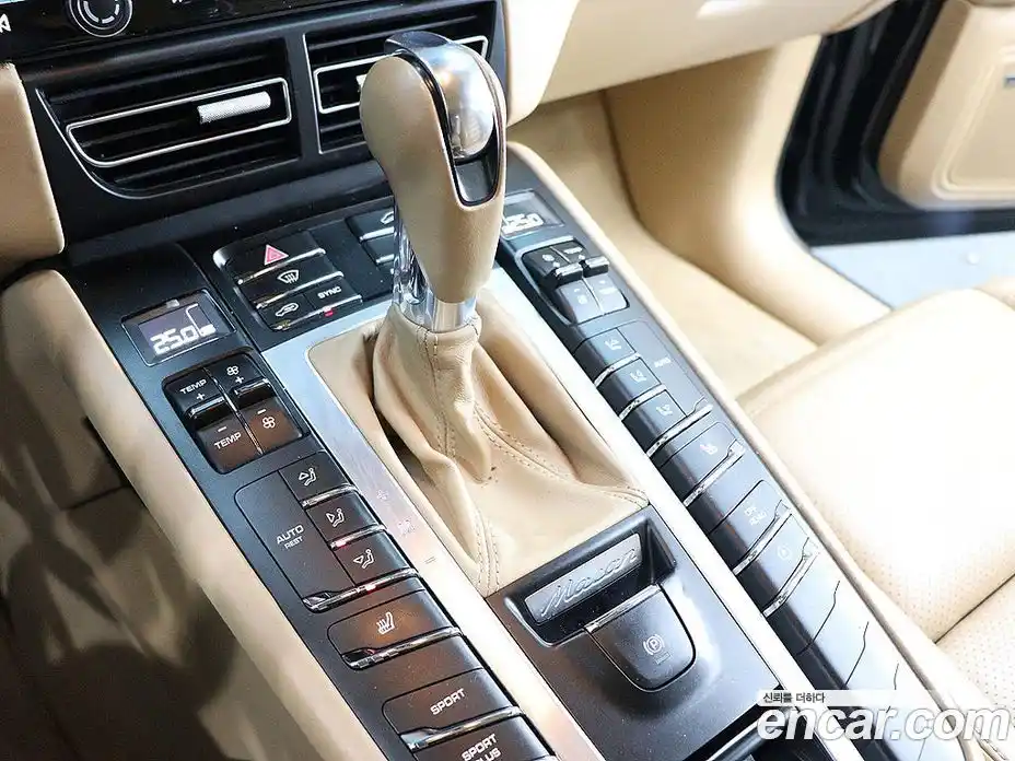 Porsche Macan 2014 3.0 Автомат в Москве № 165752, фото 12