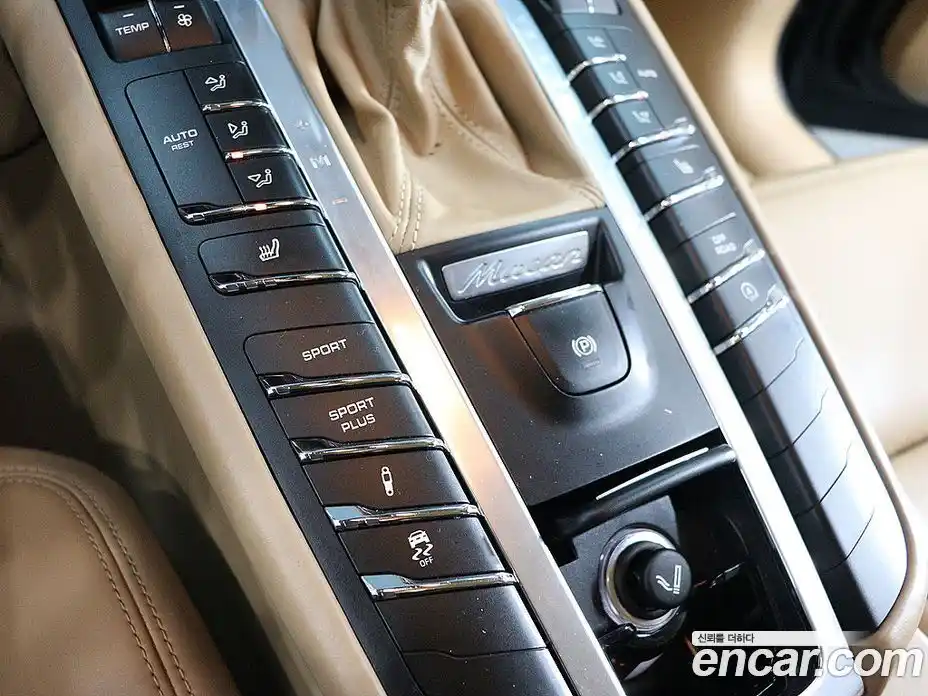 Porsche Macan 2014 3.0 Автомат в Москве № 165752, фото 13