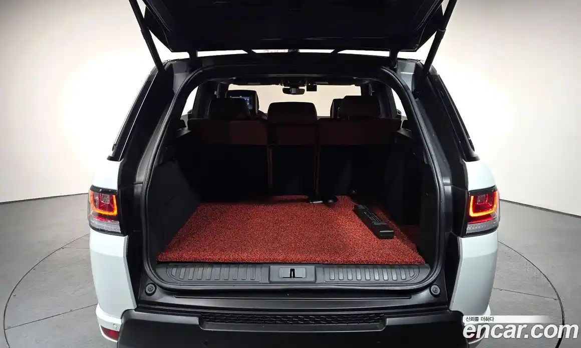 Land Rover Range-Rover Sport 2017 3.0 Автомат в Москве № 166423, фото 20