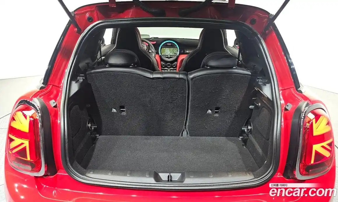 Mini Cooper 2016 2.0 Автомат в Москве № 167215, фото 20