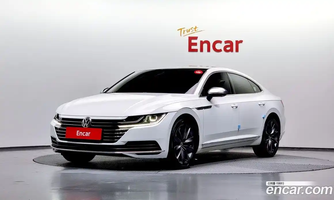 Volkswagen Arteon 2020 2.0 Автомат в Москве № 168942, фото 1