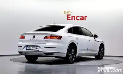 Volkswagen Arteon 2020 2.0 Автомат в Москве № 168942, миниатюра 2