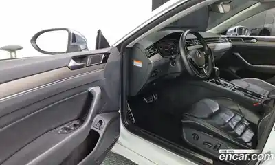 Volkswagen Arteon 2020 2.0 Автомат в Москве № 168942, миниатюра 10