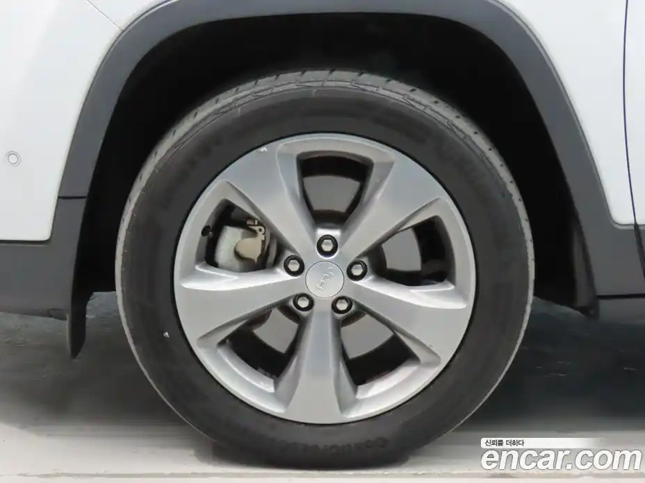 Jeep Cherokee 2020 2.4 Автомат в Москве № 169980, фото 5