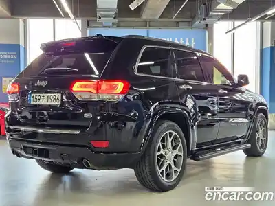 Jeep Cherokee 2020 3.0 Автомат в Москве № 170091, миниатюра 2