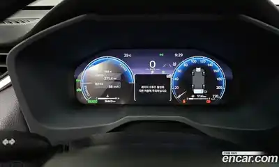 Toyota RAV4 2023 2.5 Автомат в Москве № 170147, миниатюра 8