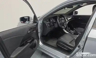 Honda Accord 2017 2.4 Автомат в Москве № 170591, миниатюра 11
