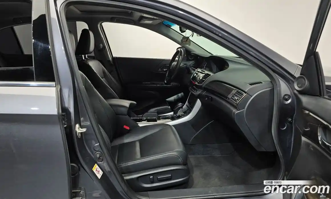 Honda Accord 2013 3.5 Автомат в Москве № 170656, фото 11