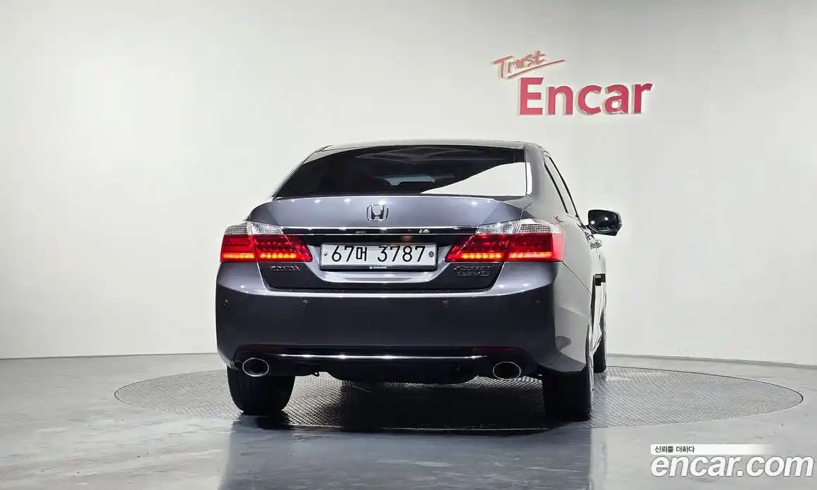 Honda Accord 2013 3.5 Автомат в Москве № 170656, фото 4