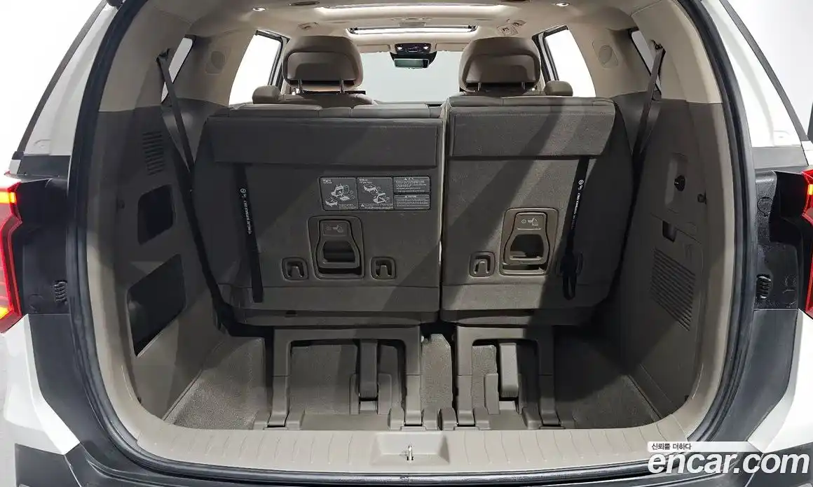 Kia Canival 2024 3.5 Автомат в Москве № 17302, фото 20