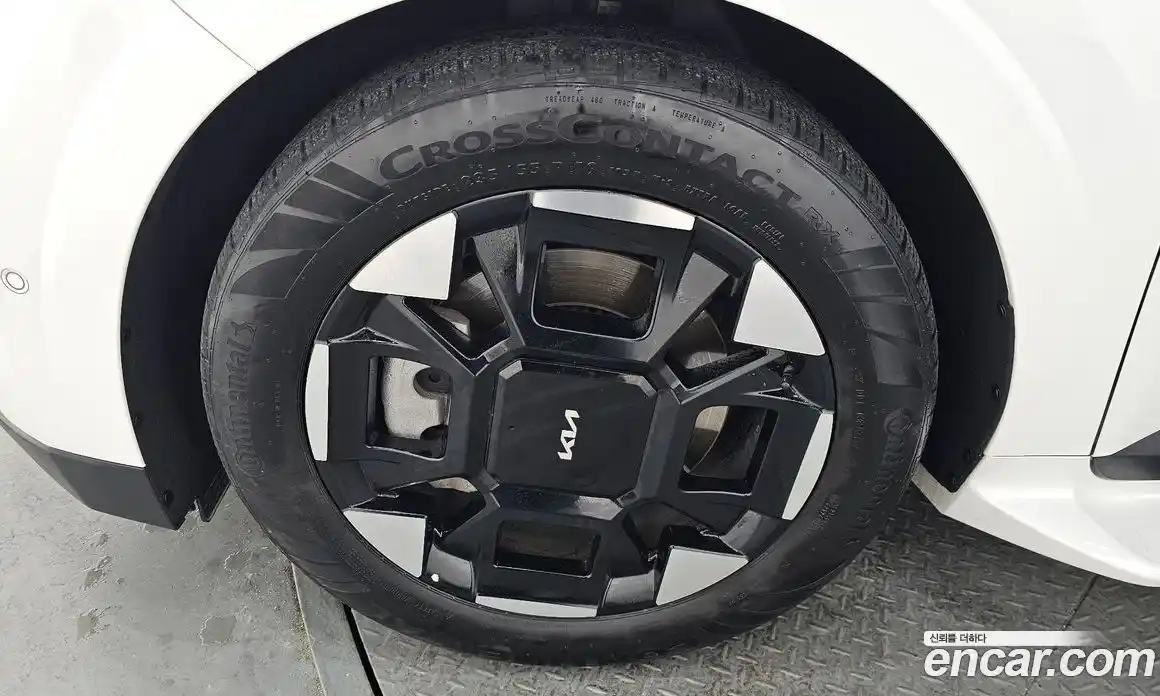 Kia Canival 2024 3.5 Автомат в Москве № 17302, фото 5