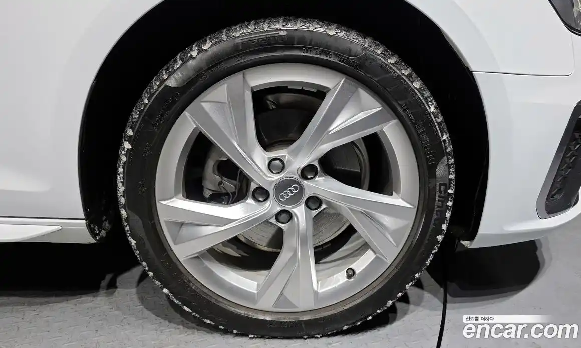 Audi A4 2021 2.0 Автомат в Москве № 173938, фото 5