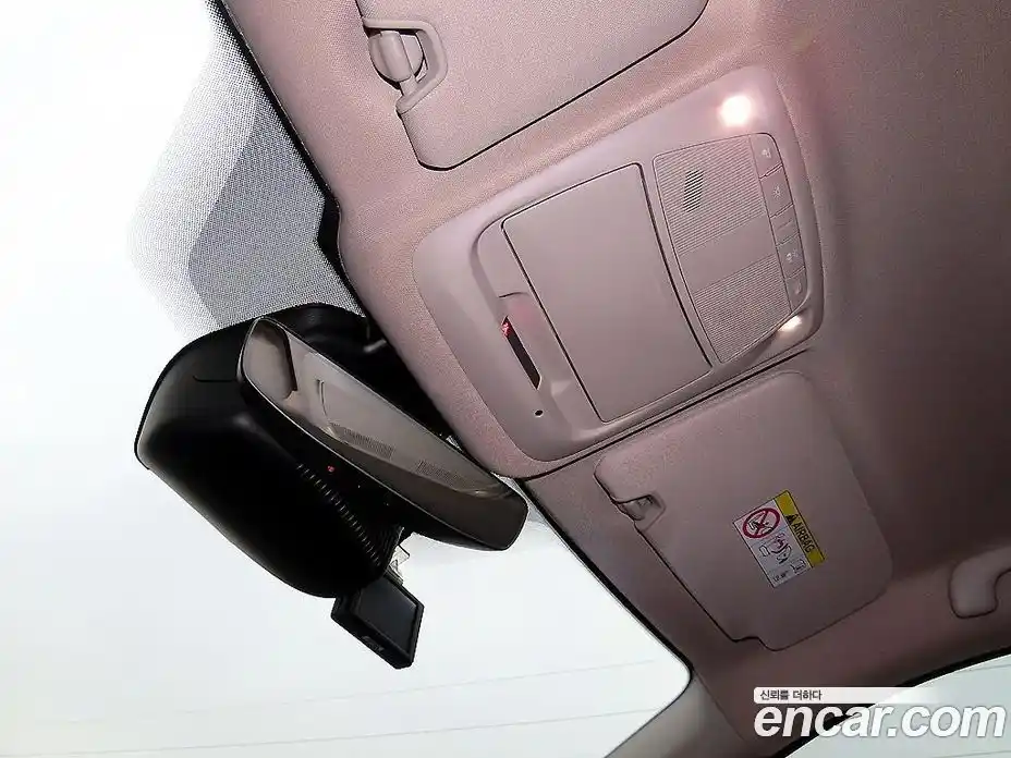 Renault QM6 2024 2.0 Автомат в Москве № 185317, фото 16