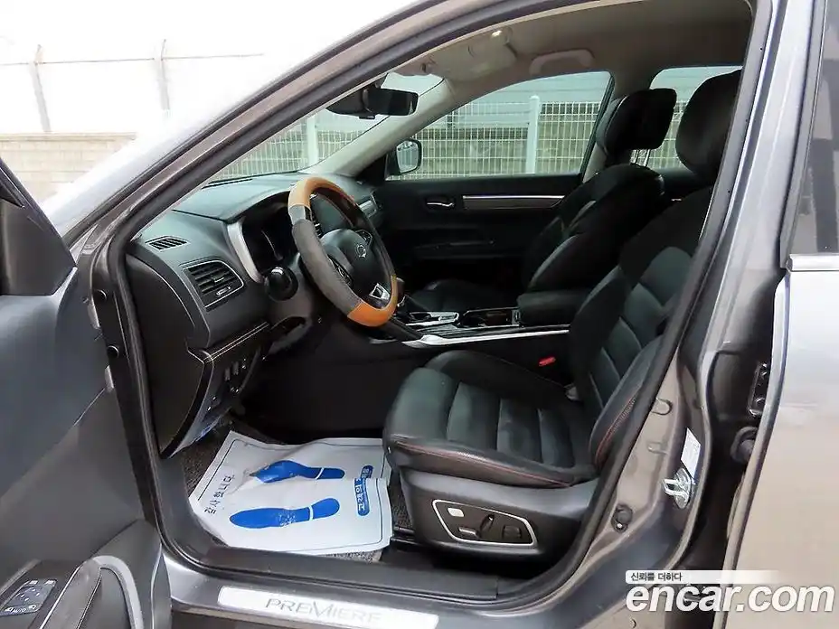 Renault QM6 2024 2.0 Автомат в Москве № 185317, фото 5