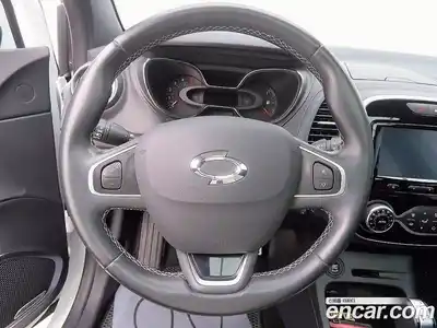 Renault QM3 2018 1.5 Автомат в Москве № 185748, миниатюра 12