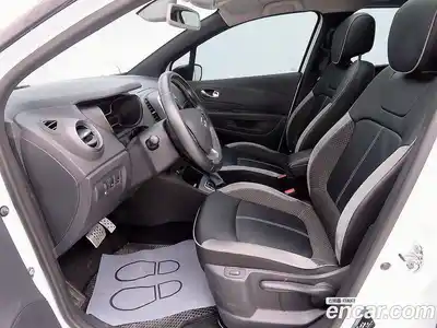 Renault QM3 2018 1.5 Автомат в Москве № 185748, миниатюра 7