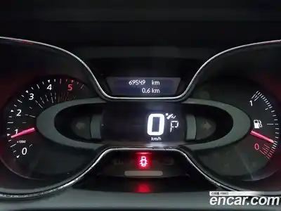 Renault QM3 2018 1.5 Автомат в Москве № 185748, миниатюра 10