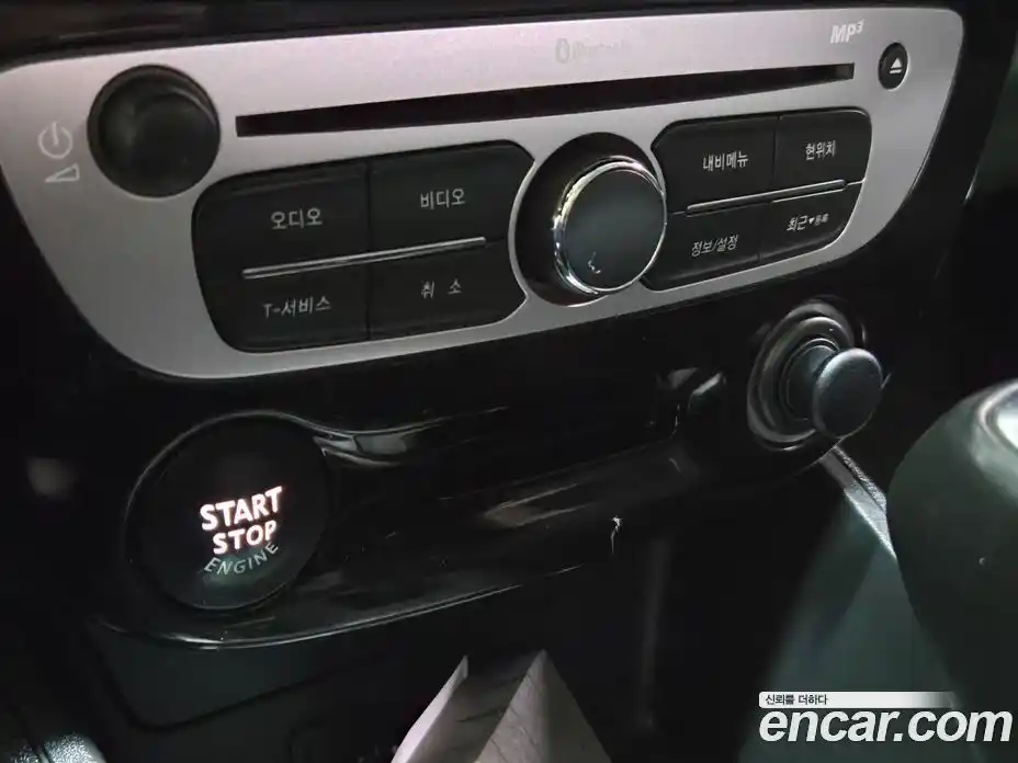 Renault SM3 2017 Автомат в Москве № 185938, фото 12